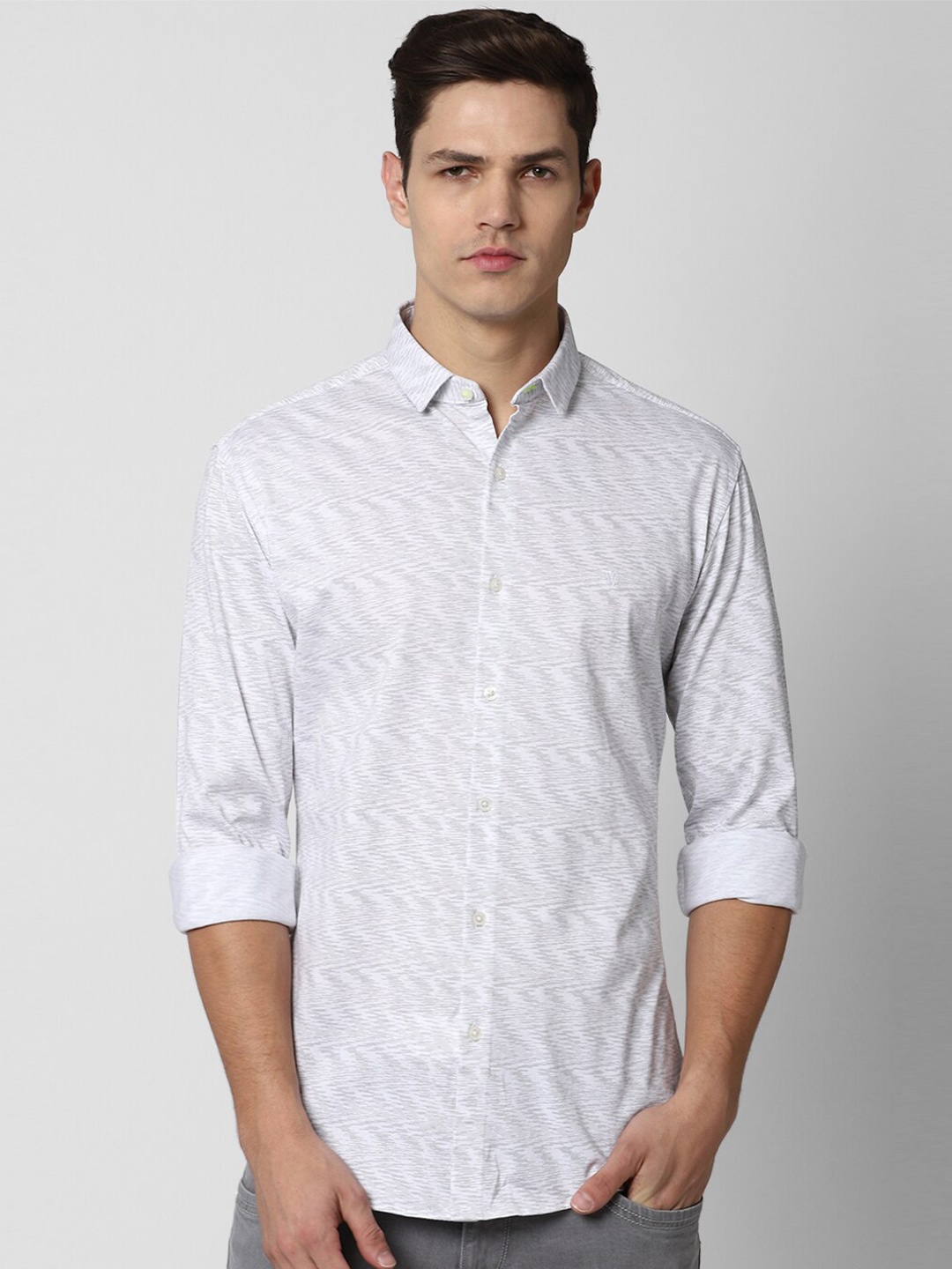 

V Dot Men White Slim Fit Printed Casual Shirt