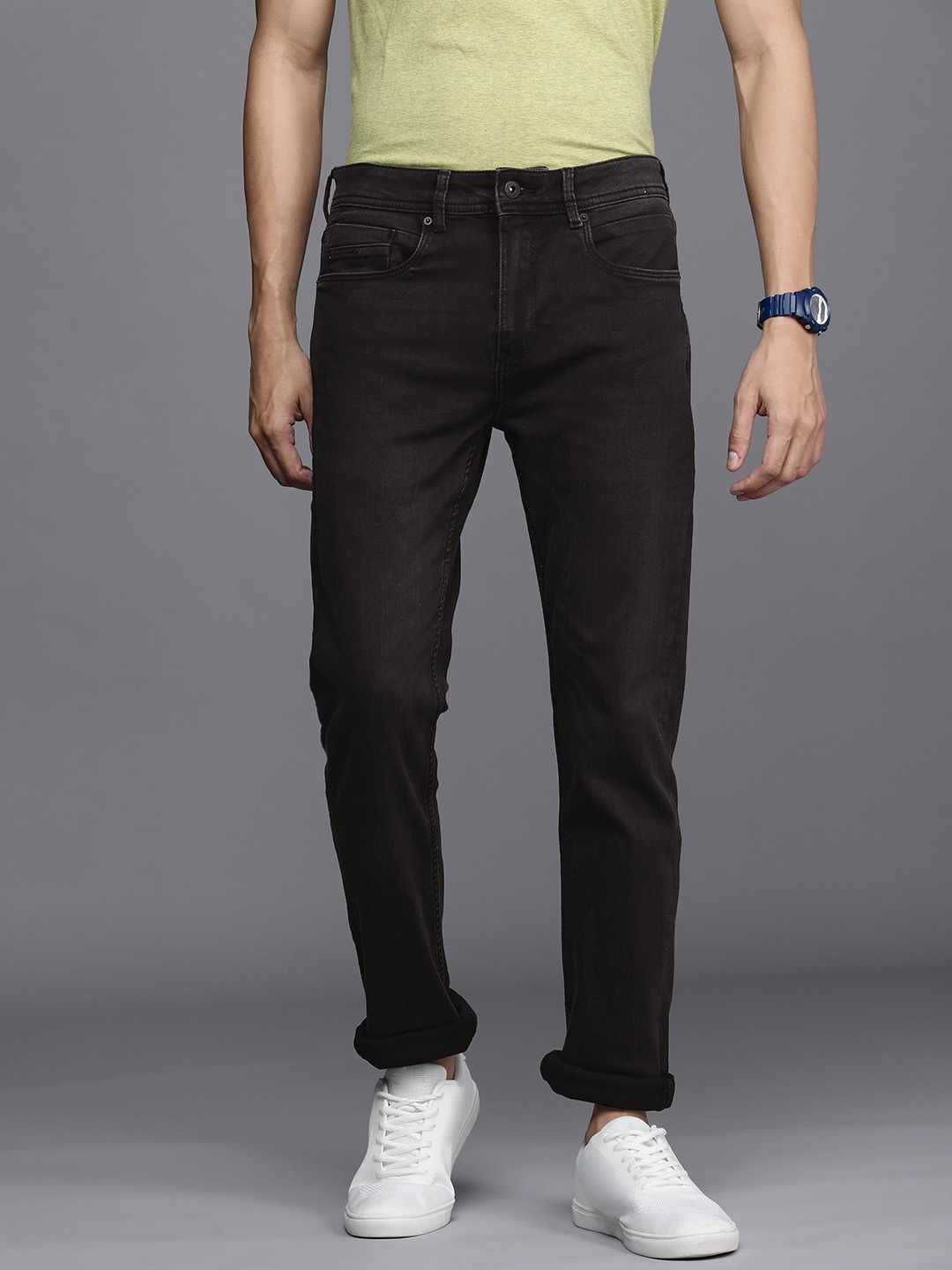 

Louis Philippe Jeans Men Black Super Albert Slim Fit Low-Rise Stretchable Jeans