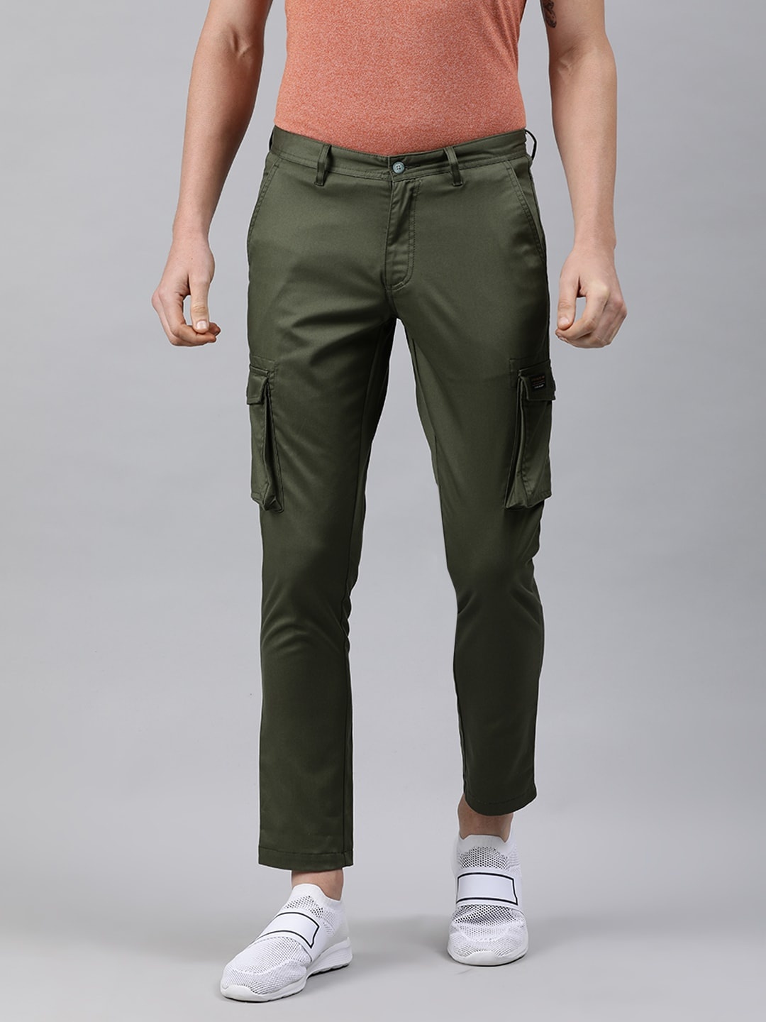 

Louis Philippe Jeans Men Olive Green Slim Fit Low-Rise Easy Wash Cargos Trousers