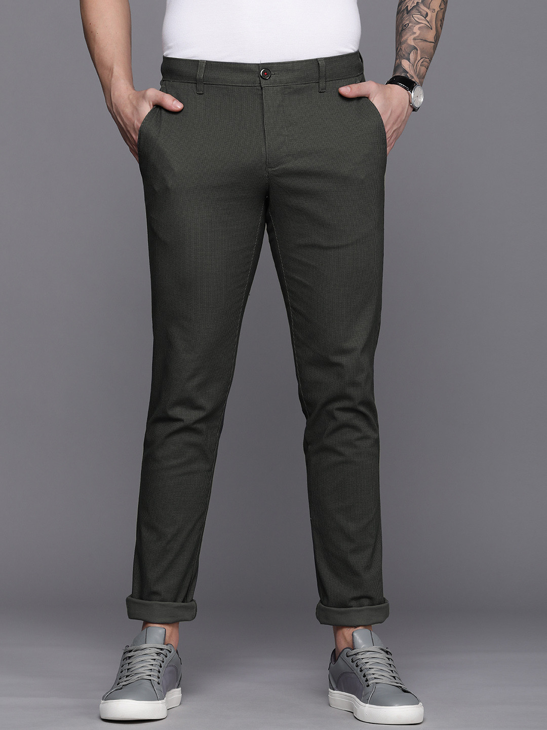 

Louis Philippe Sport Men Charcoal Grey Printed Slim Fit Chinos Trousers