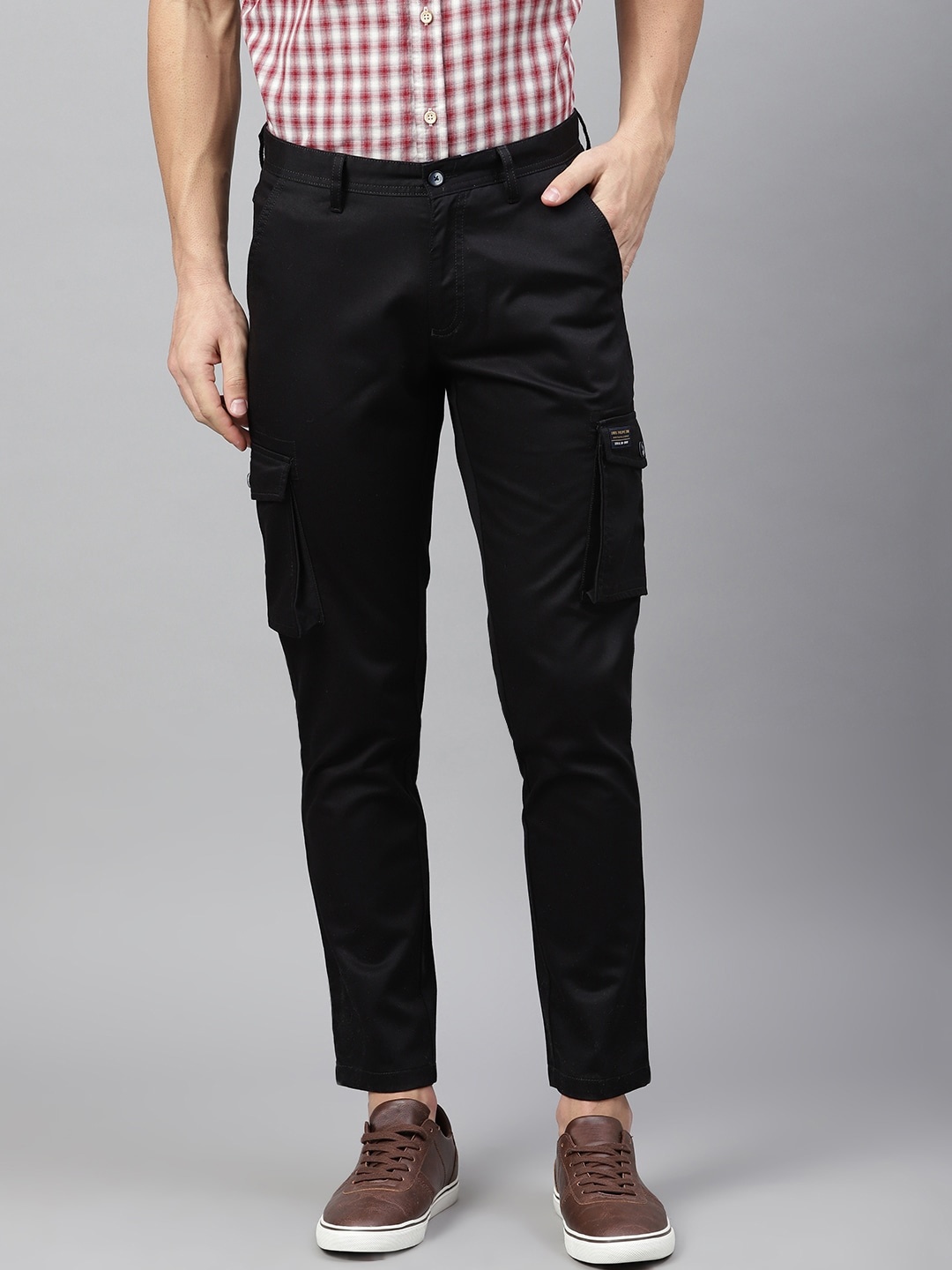 

Louis Philippe Jeans Men Black Comfy Slim Fit Solid Cargos