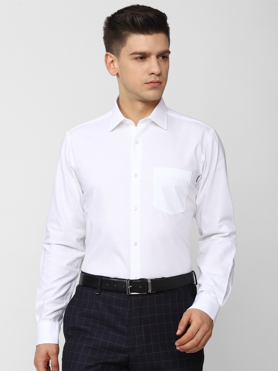 

Van Heusen Men White Formal Shirt