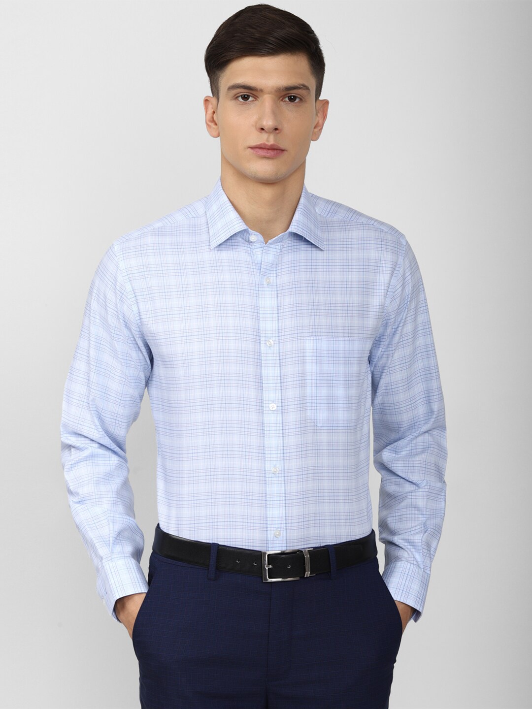 

Van Heusen Men Blue Checked Formal Shirt