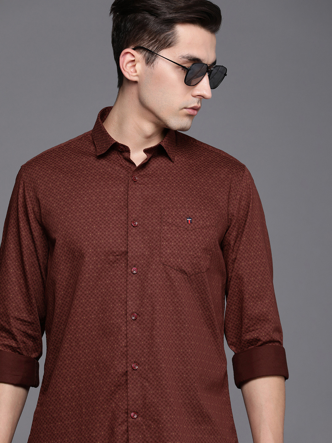 

Louis Philippe Sport Men Maroon Slim Fit Printed Casual Shirt