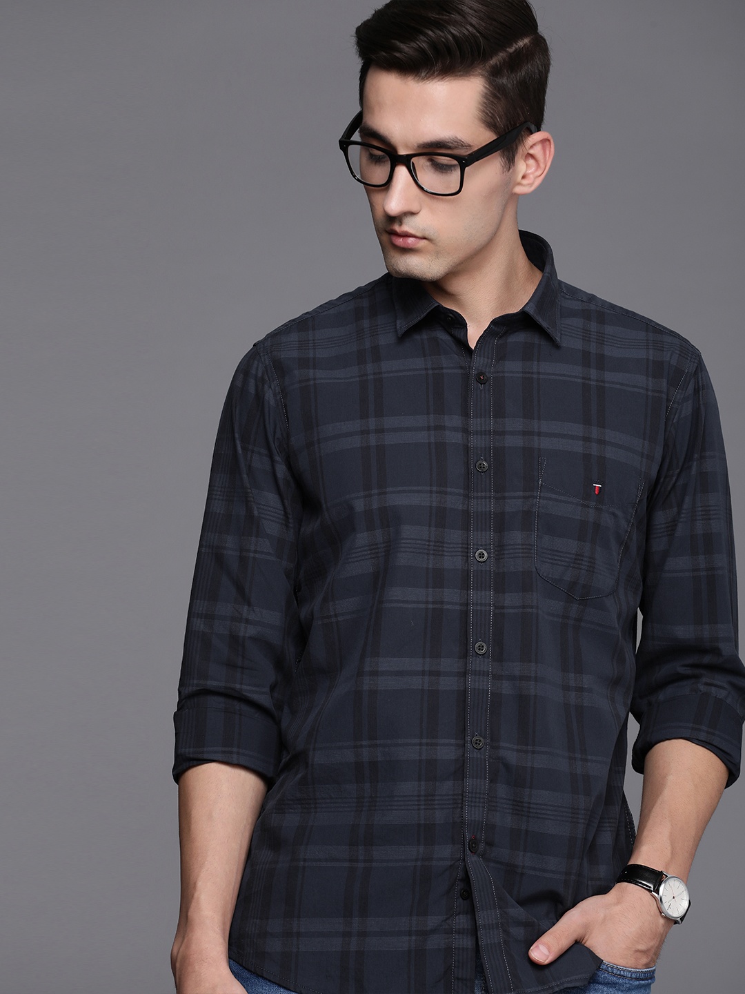 

Louis Philippe Sport Men Navy Blue Slim Fit Checked Pure Cotton Casual Shirt