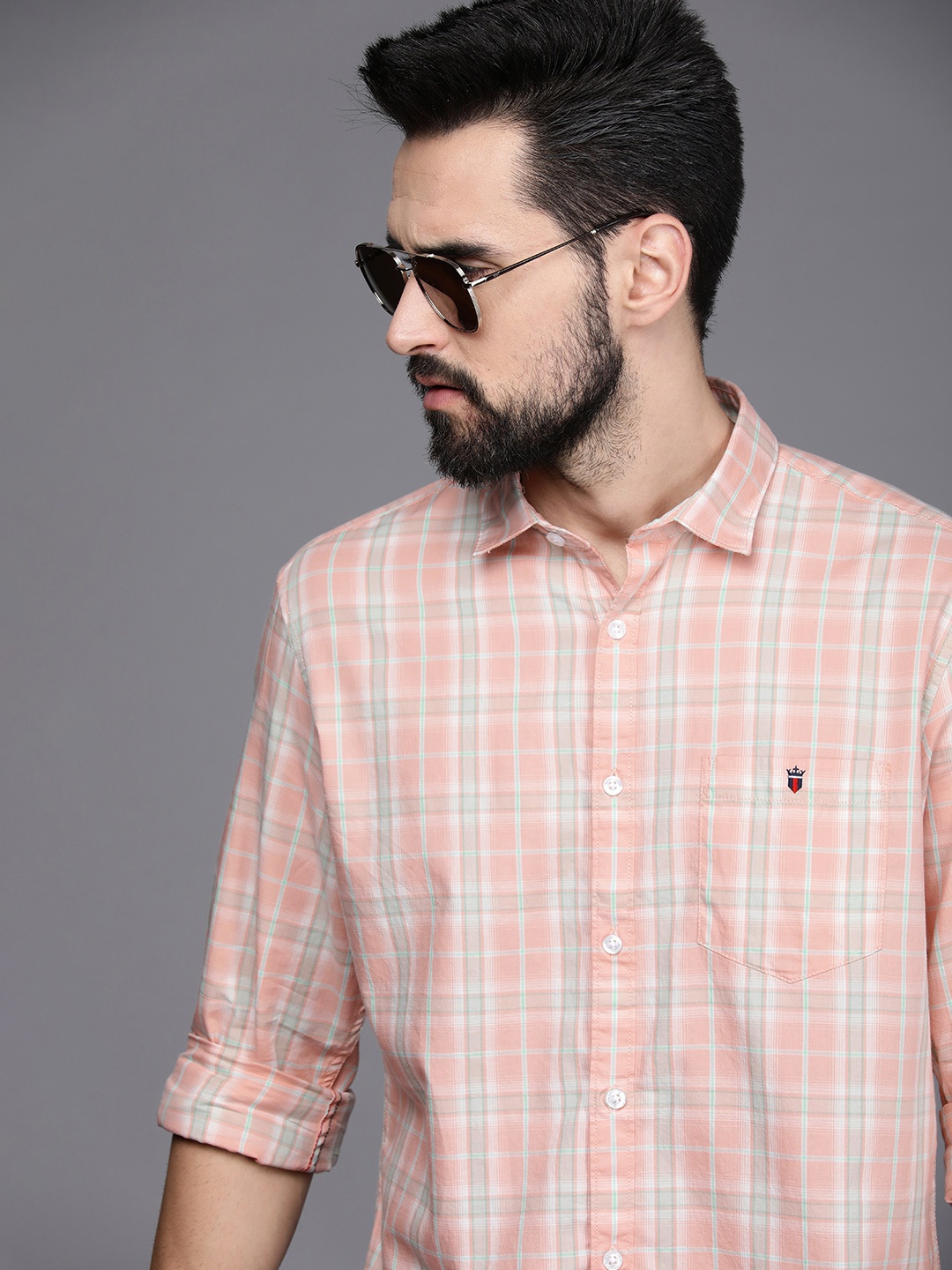 

Louis Philippe Jeans Men Peach-Coloured Slim Fit Checked Pure Cotton Casual Shirt