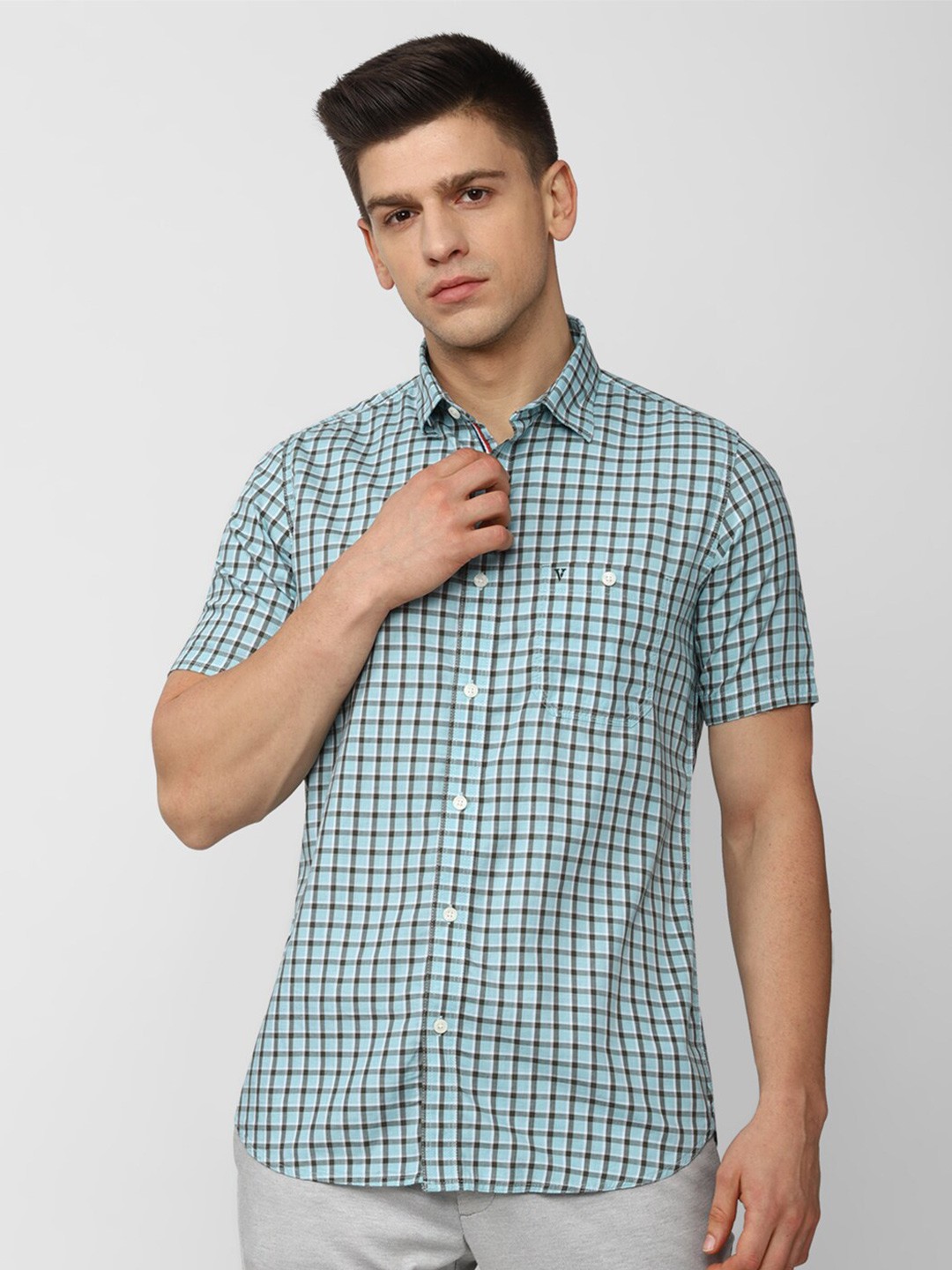 

Van Heusen Sport Men Blue Slim Fit Tartan Checks Checked Casual Shirt