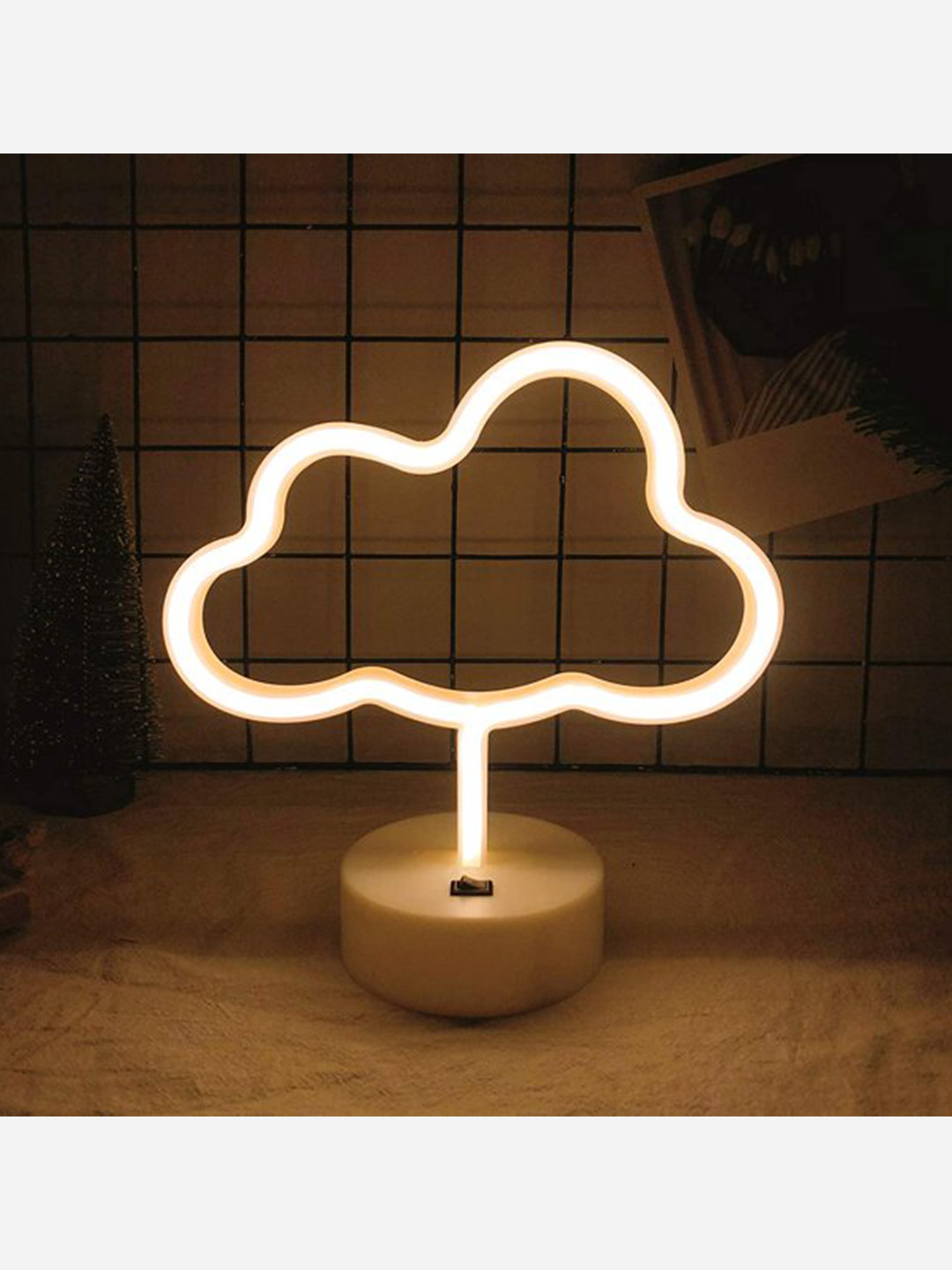 

XERGY Off White LED Neon Sign Cloud Shape Table Lamp With Holder Base