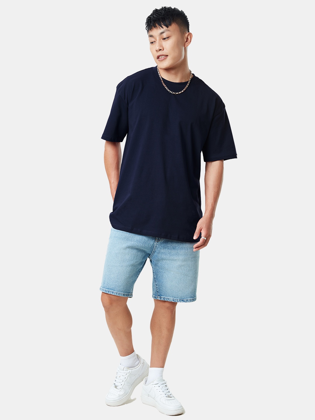 

The Souled Store Men Navy Blue Solid Round Neck Oversized T-Shirt