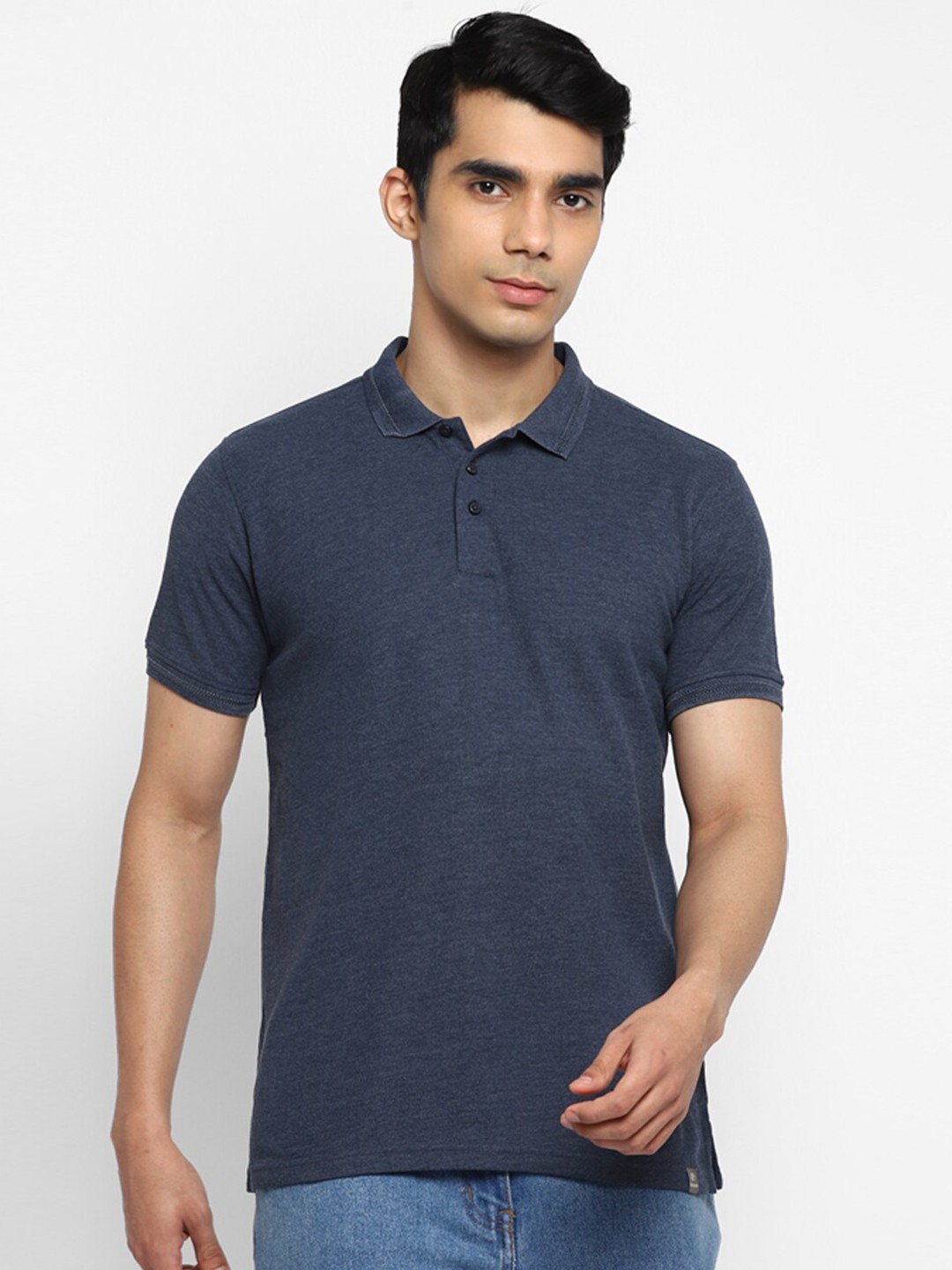 

Red Chief Men Blue Polo Collar Applique T-shirt