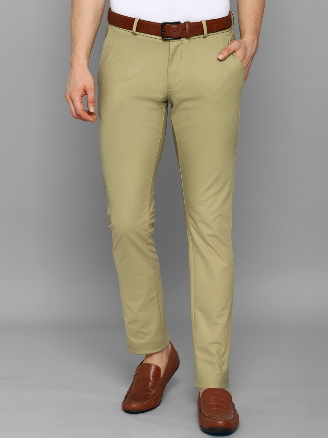

Allen Solly Men Khaki Slim Fit Trousers