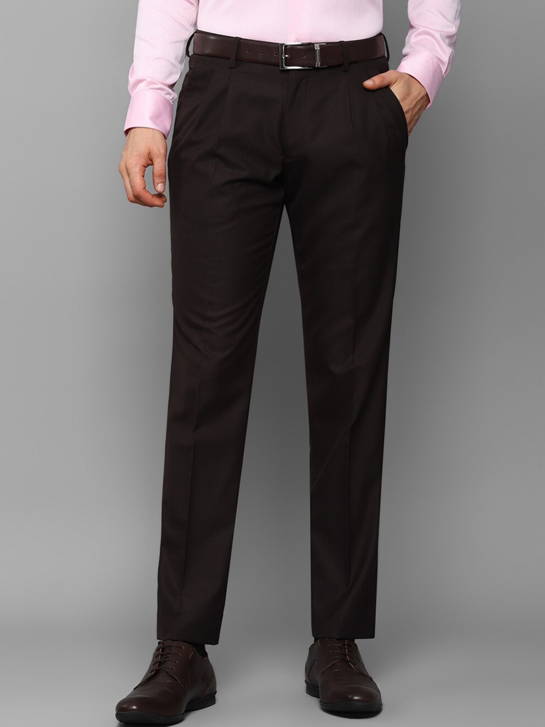 

Louis Philippe Men Brown Pleated Trousers