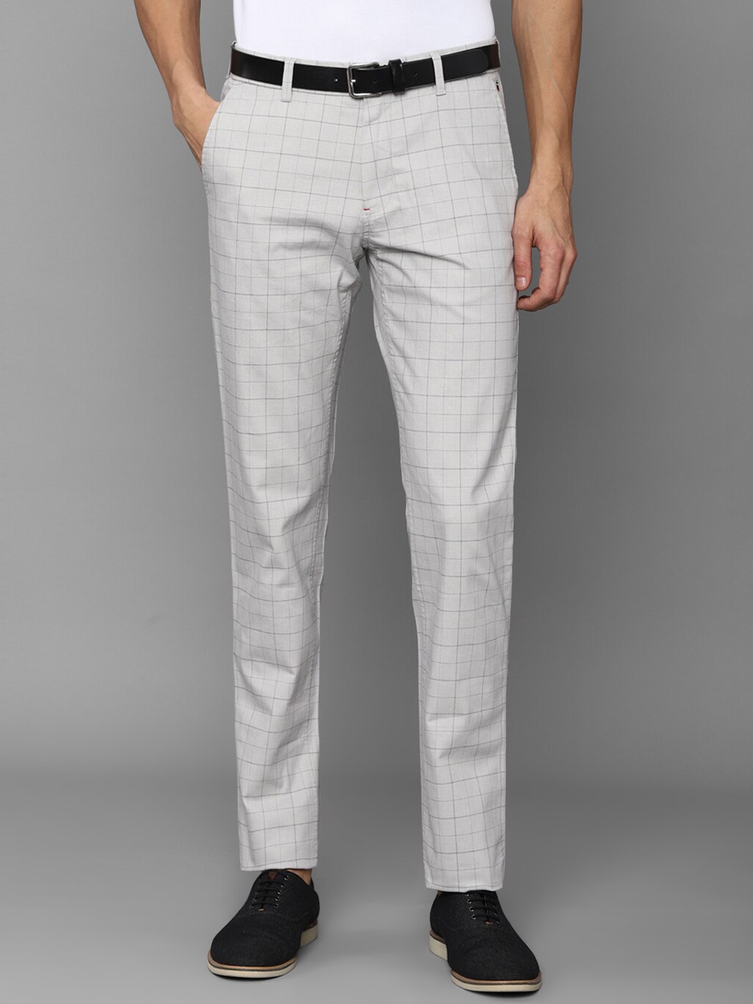 

Louis Philippe Sport Men Grey Checked Slim Fit Trousers