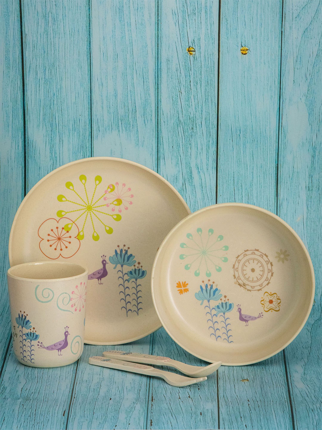 

Stehlen Cream-Coloured & Blue 5 Pieces Floral Printed Bamboo Glossy Dinner Set