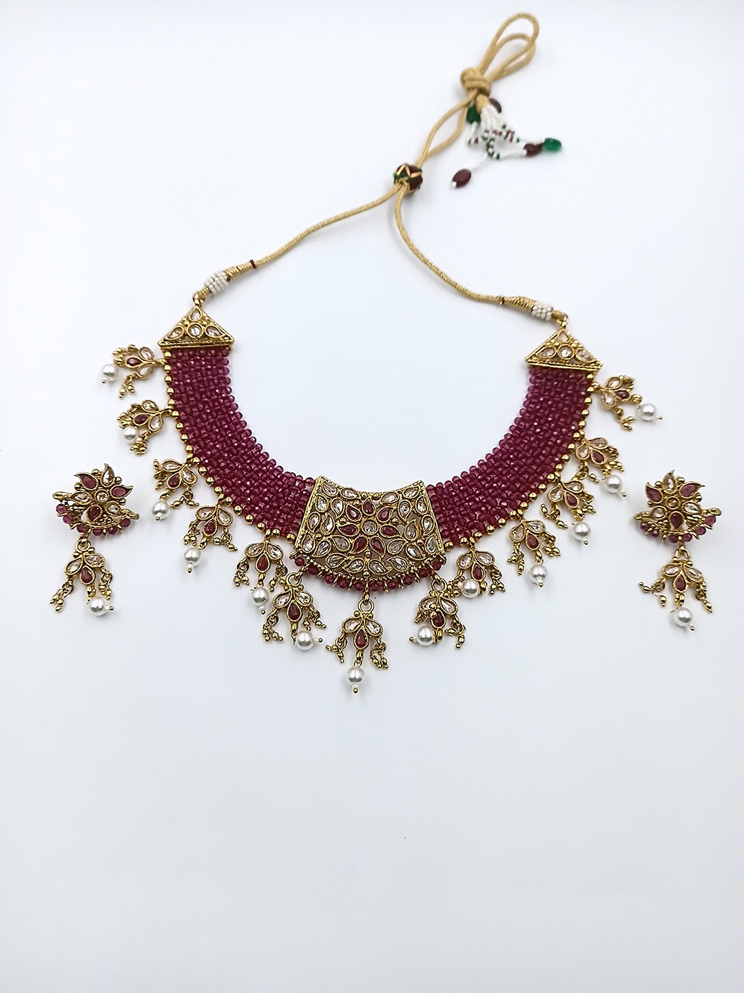 

StileAdda Gold-Plated Red Onyx-Studded & Beaded Jewellery Set