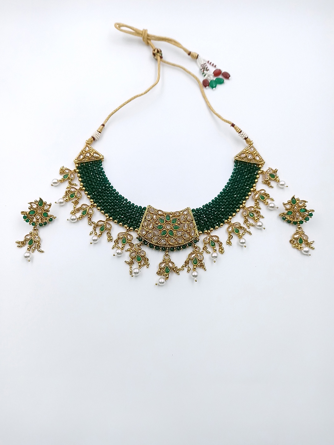 

StileAdda Gold-Plated White & Green Stone-Studded & Beaded Jewellery Set