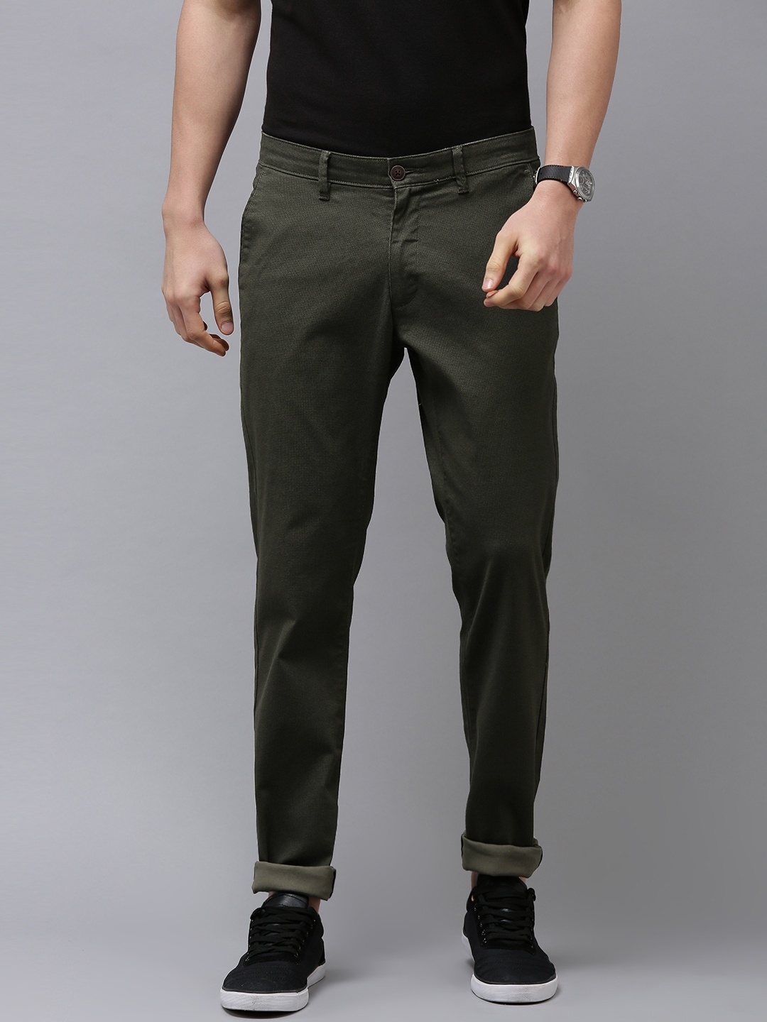 

Van Heusen Sport Men Green Textured Tapered Fit Trousers