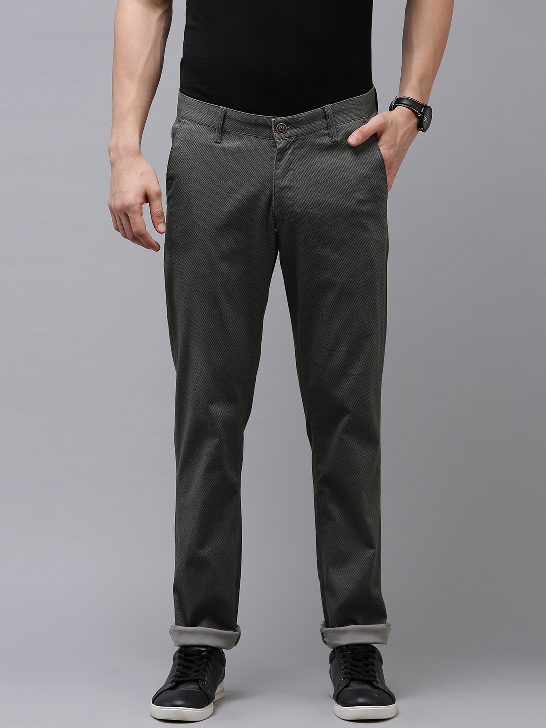 

Van Heusen Sport Men Grey Tapered Fit Chinos Trousers