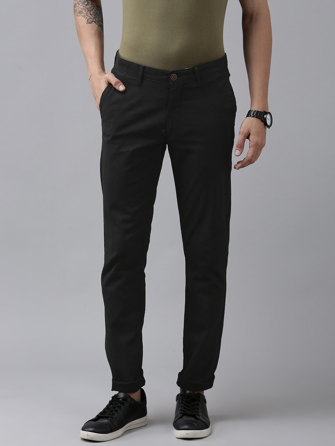 

Van Heusen Sport Men Black Tapered Fit Chinos Trousers