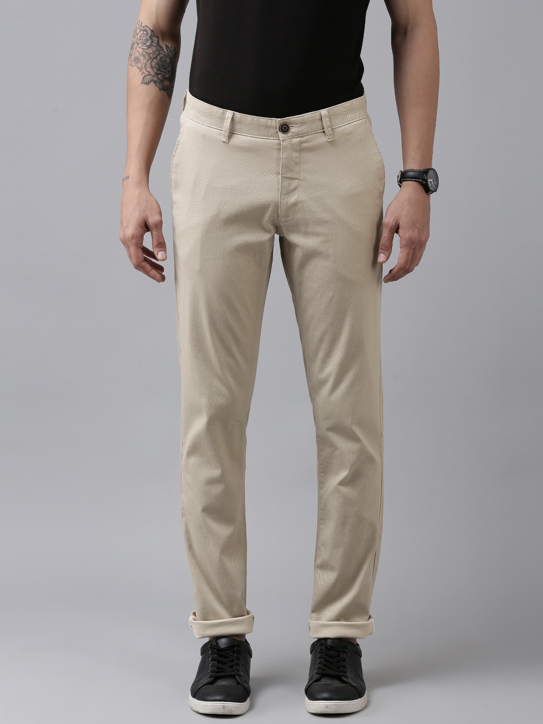 

Van Heusen Sport Men Cream-Coloured Tapered Fit Chinos Trousers