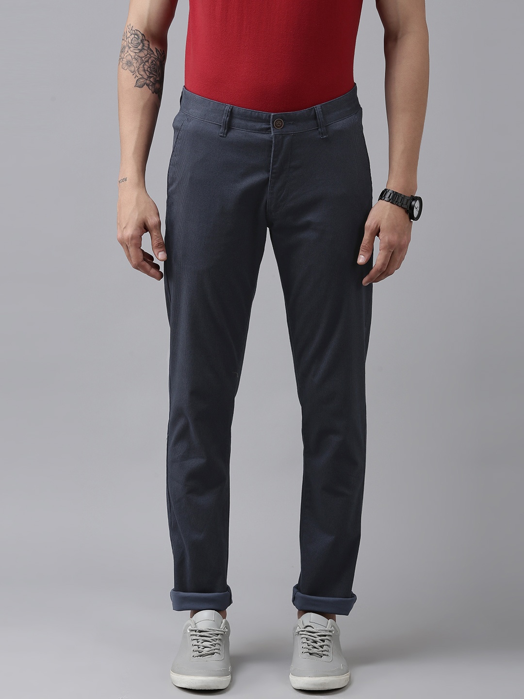 

Van Heusen Sport Men Navy Blue Tapered Fit Chinos Trousers