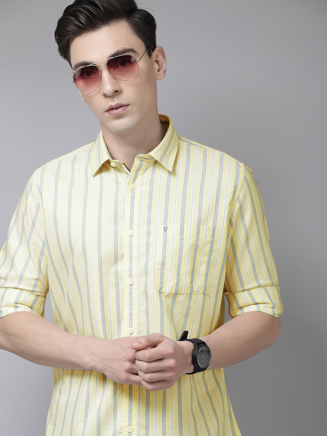 

Van Heusen Sport Men Slim Fit Striped Pure Cotton Casual Shirt, Yellow
