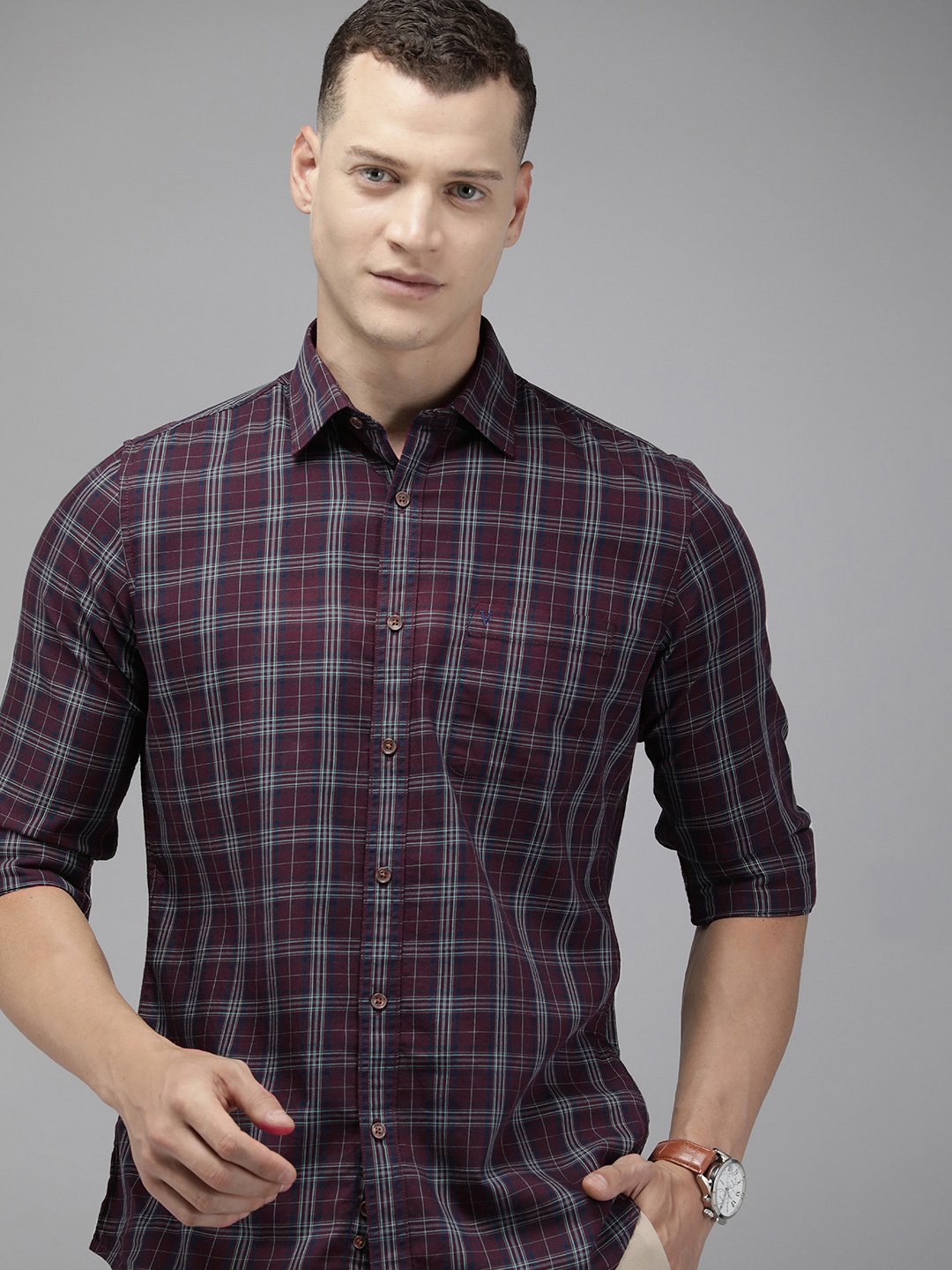 

Van Heusen Sport Pure Cotton Slim Fit Checked Casual Shirt, Brown