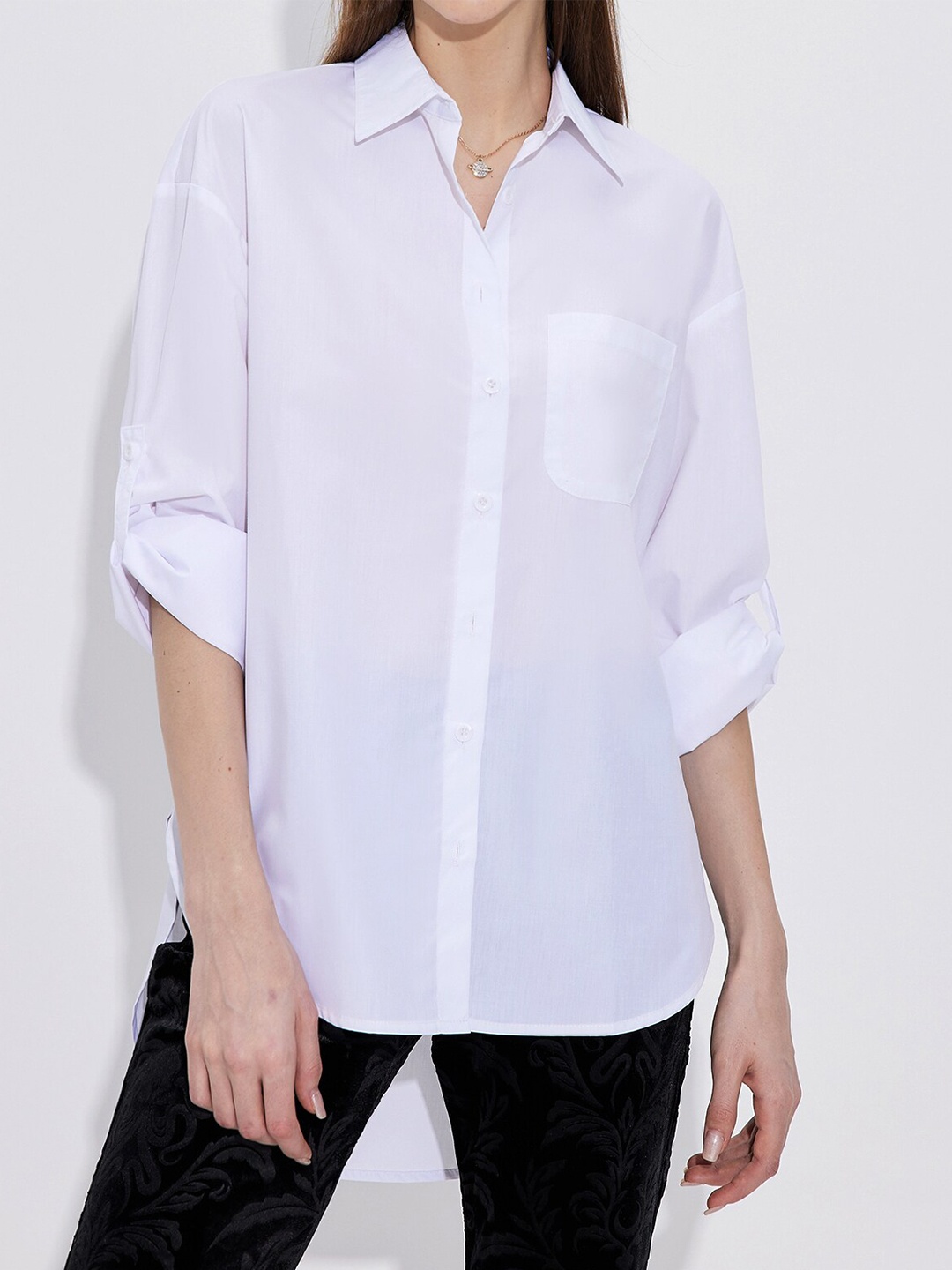 

URBANIC White Shirt Style Top