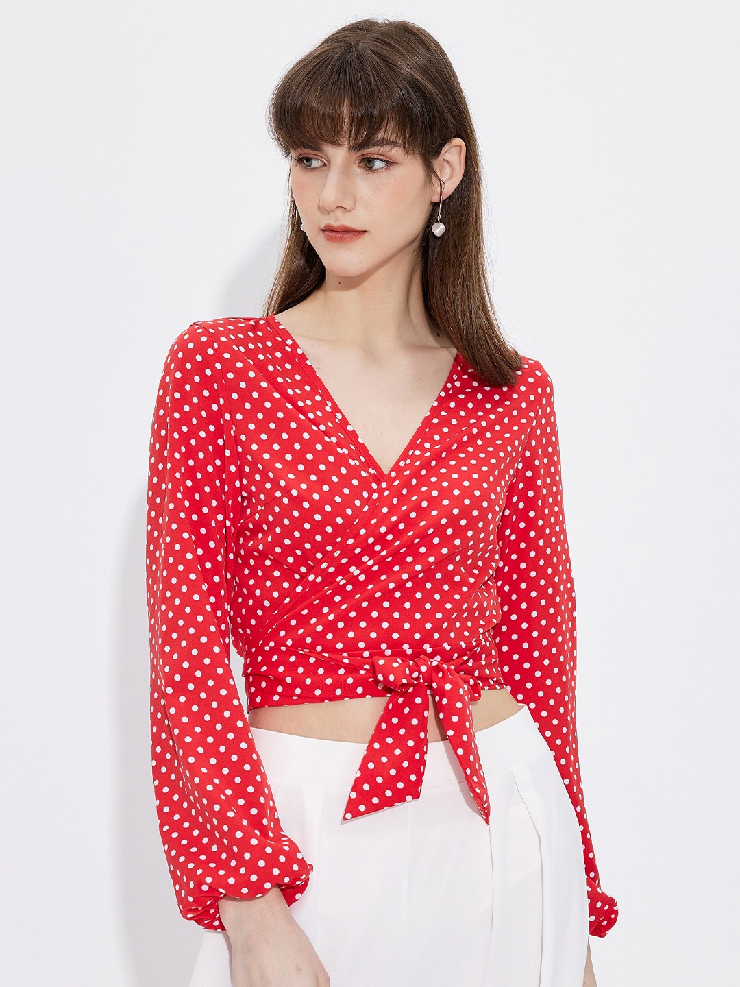 

URBANIC Red Floral Print Crop Top