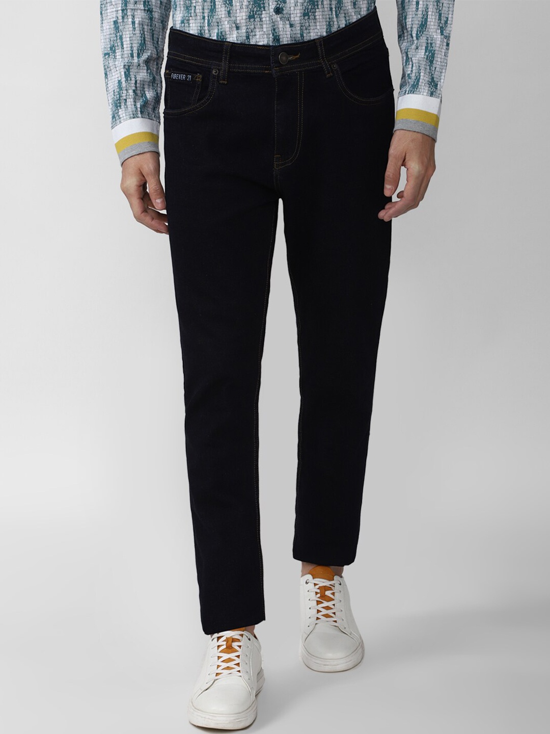 

FOREVER 21 Men Black Highly Distressed Jeans