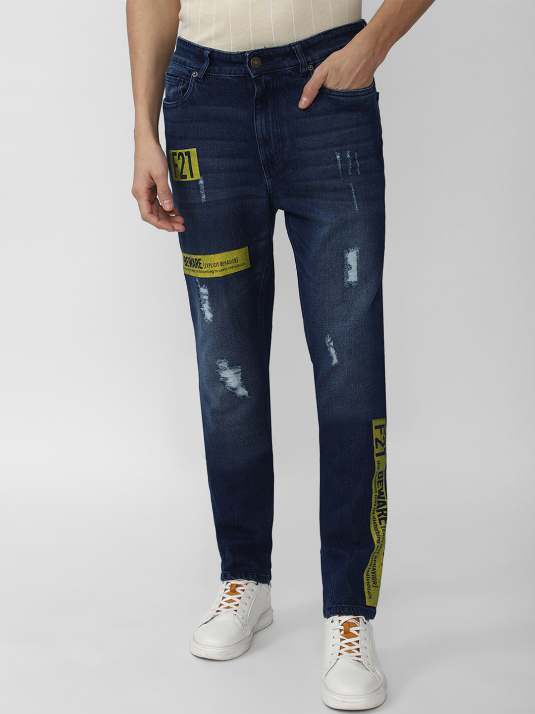 

FOREVER 21 Men Navy Blue Mildly Distressed Light Fade Jeans