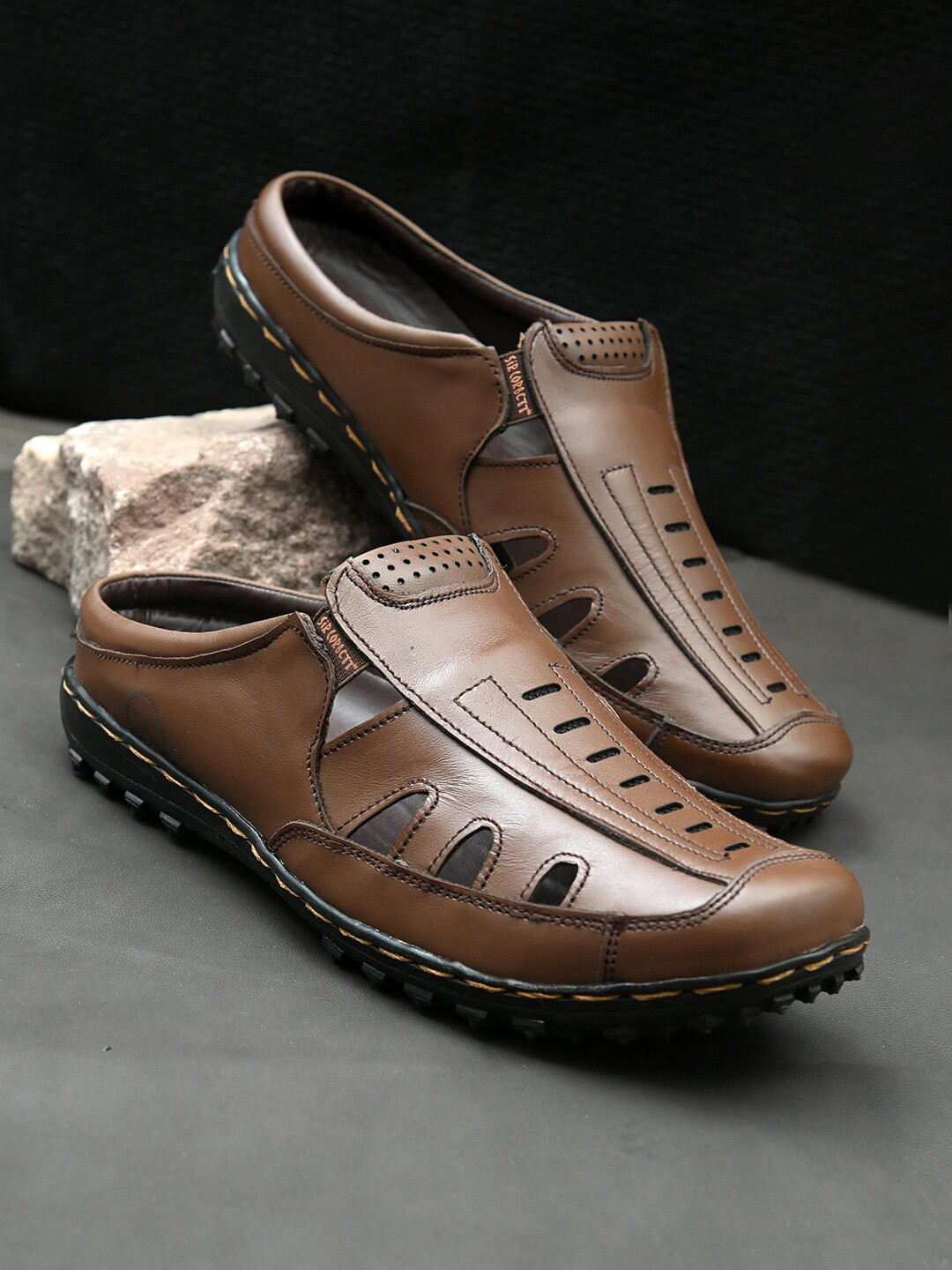 

Sir Corbett Men Brown Leather Comfort Sandals