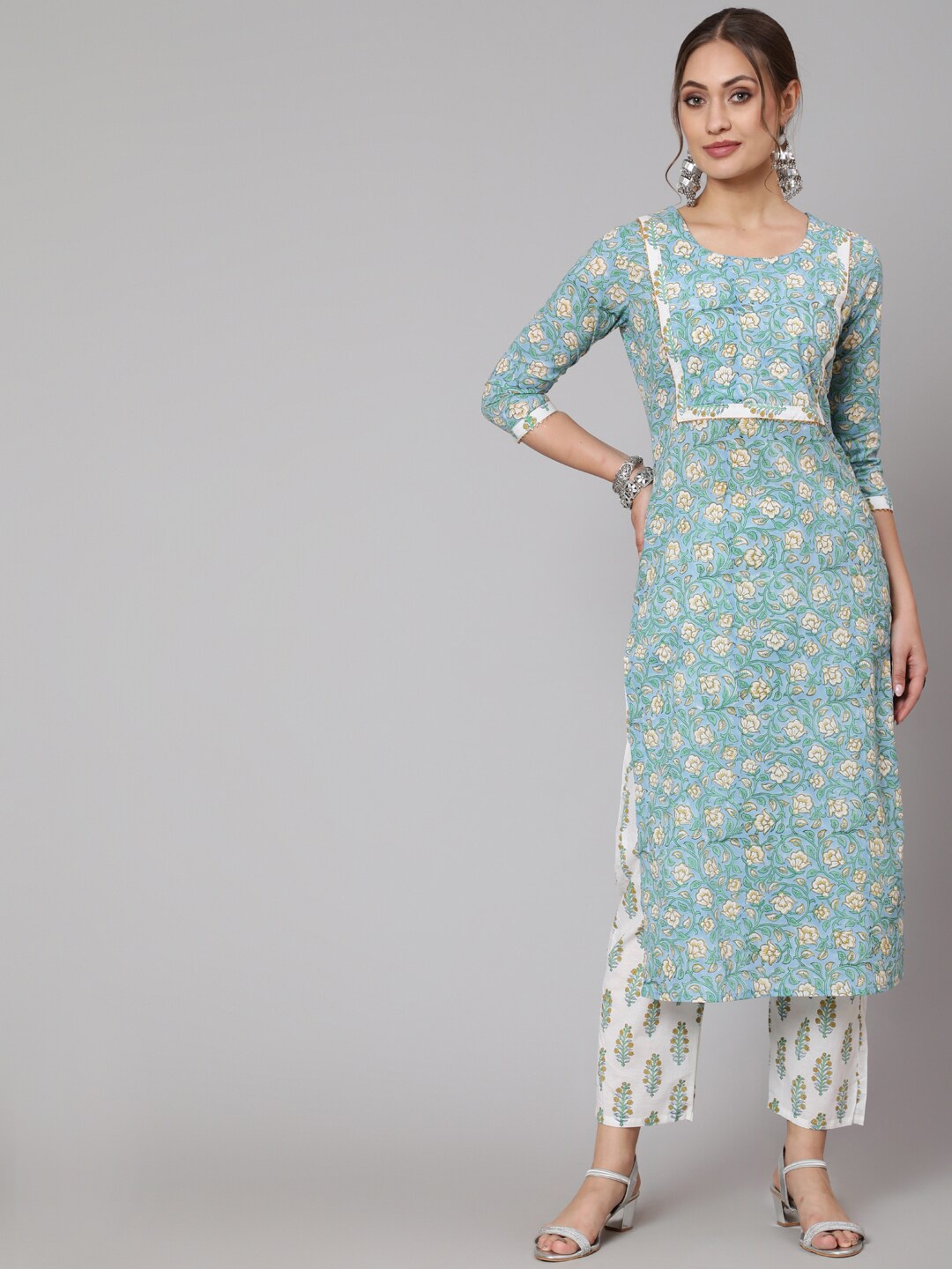 

GLAM ROOTS Women Turquoise Blue Floral Printed Gotta Patti Pure Cotton Kurti with Trousers