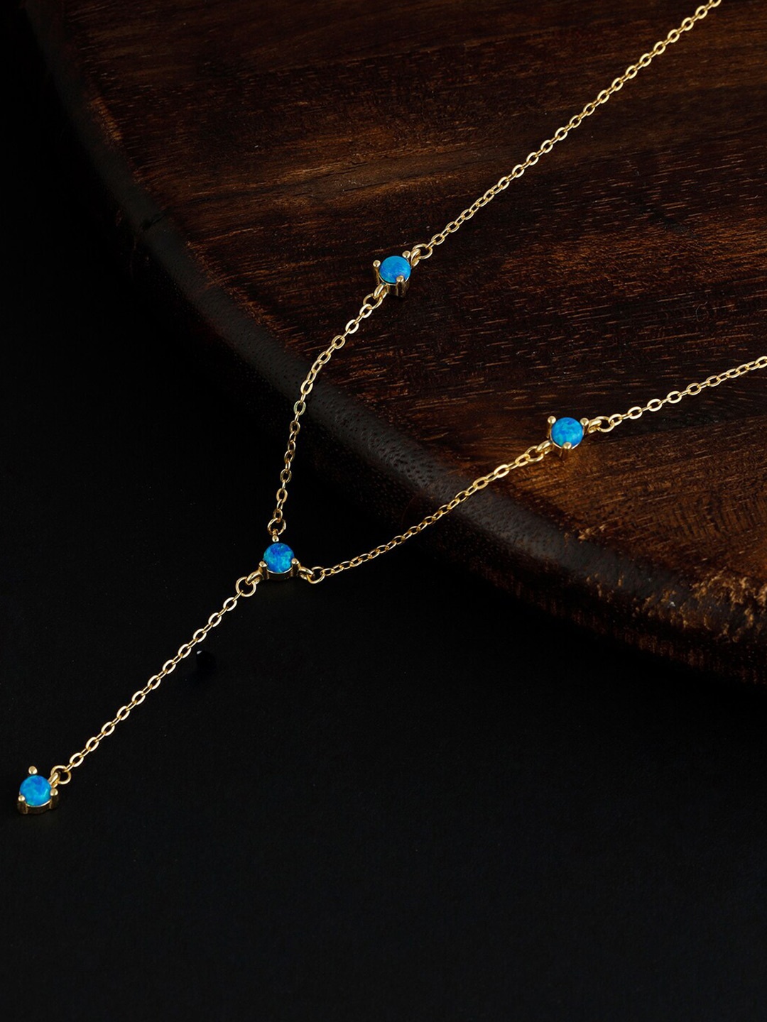 

GIVA 925 Sterling Silver 18k Gold Plated Blue Y- Necklace