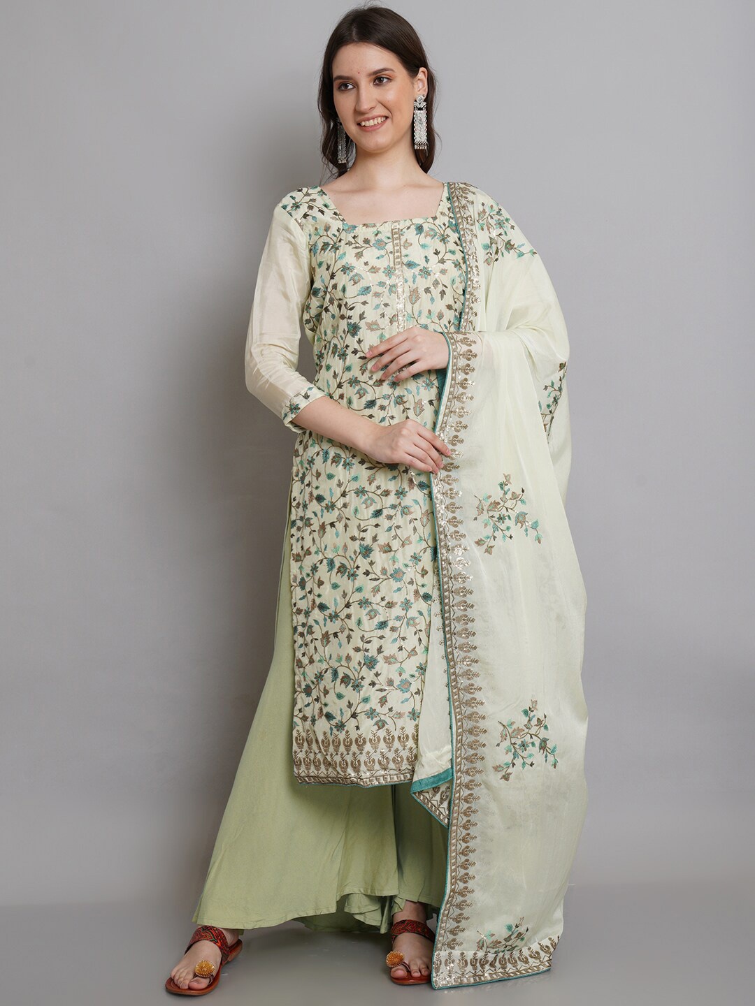 

Stylee LIFESTYLE Green Pure Silk Unstitched Dress Material