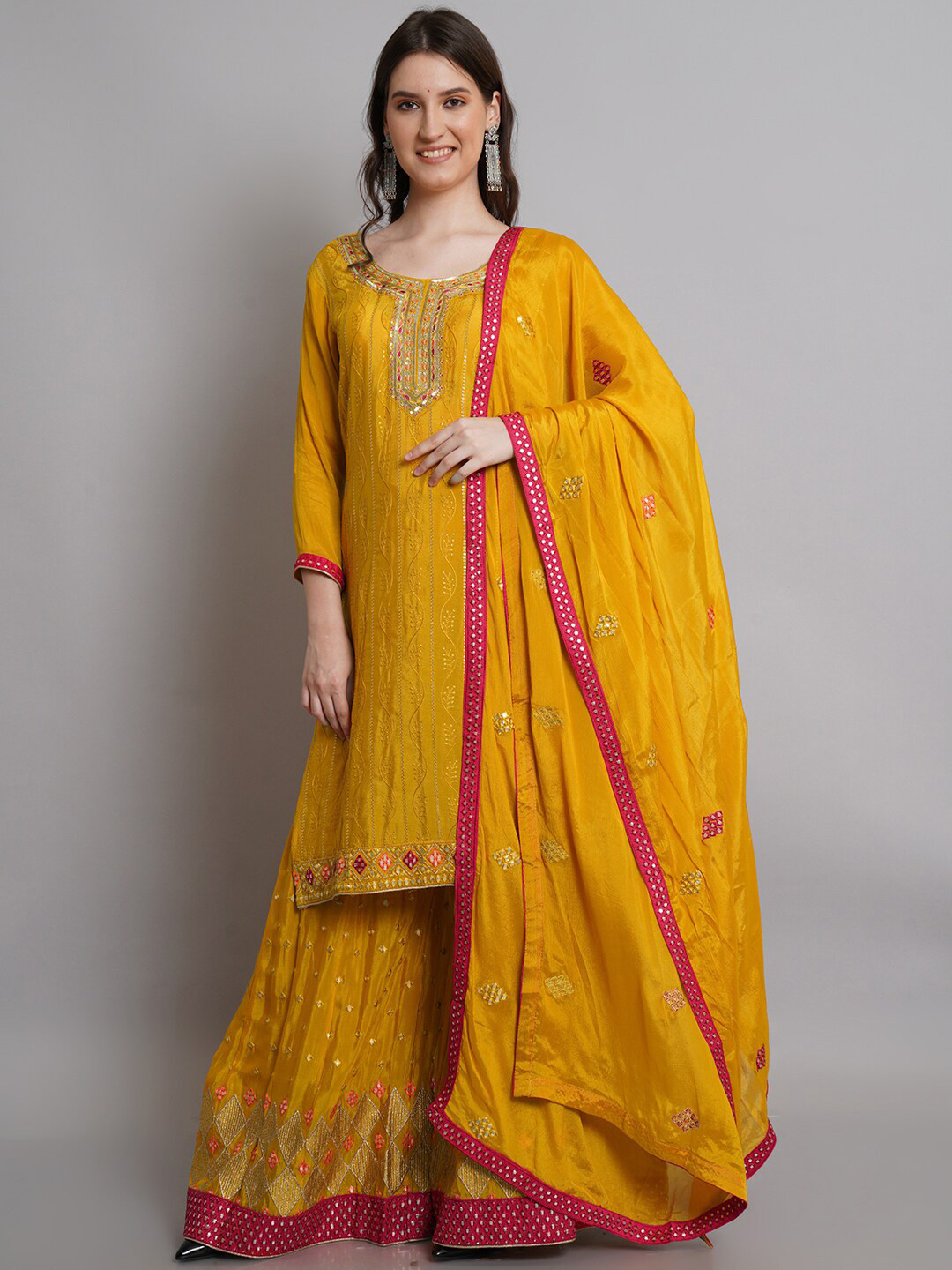 

Stylee LIFESTYLE Yellow & Silver-Toned Silk Chiffon Unstitched Dress Material