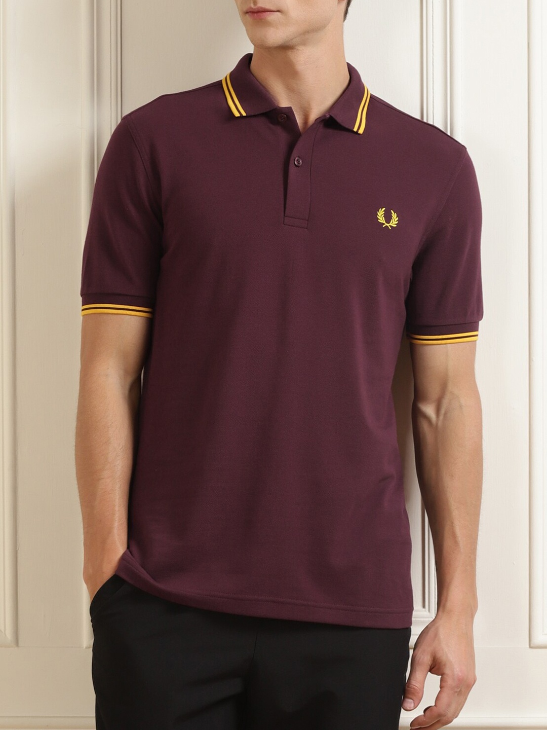 

Fred Perry Men Red Polo Collar Applique T-shirt