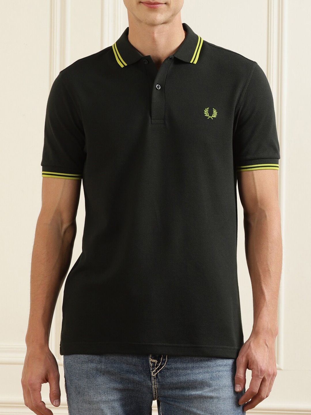 

Fred Perry Men Green Polo Collar Applique T-shirt
