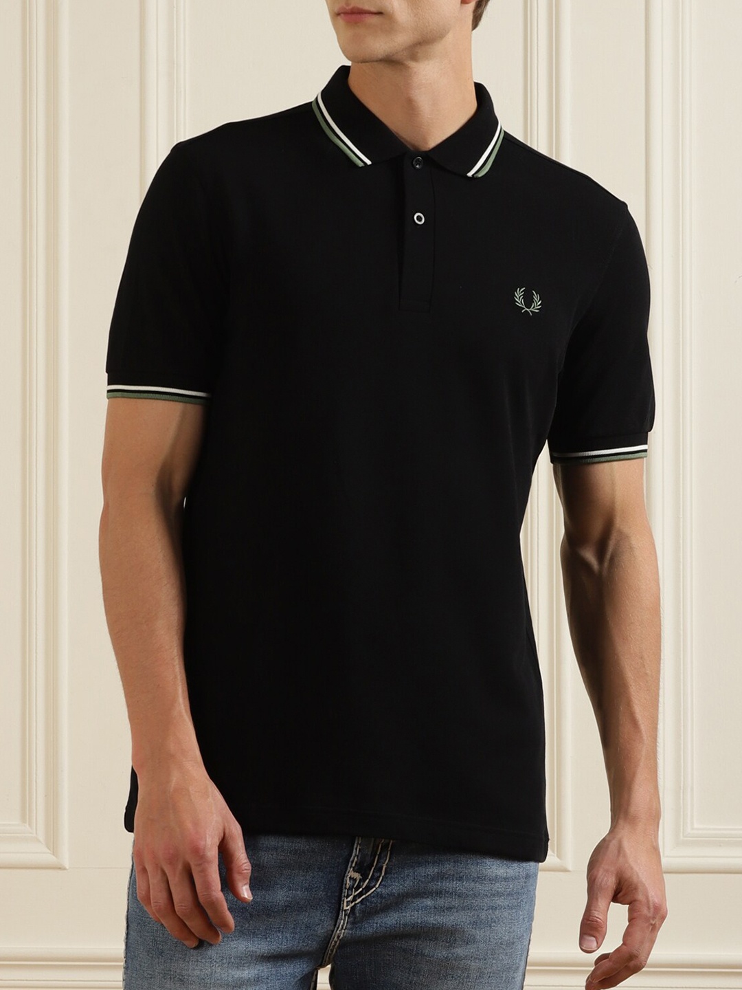 

Fred Perry Men Black Polo Collar Applique T-shirt