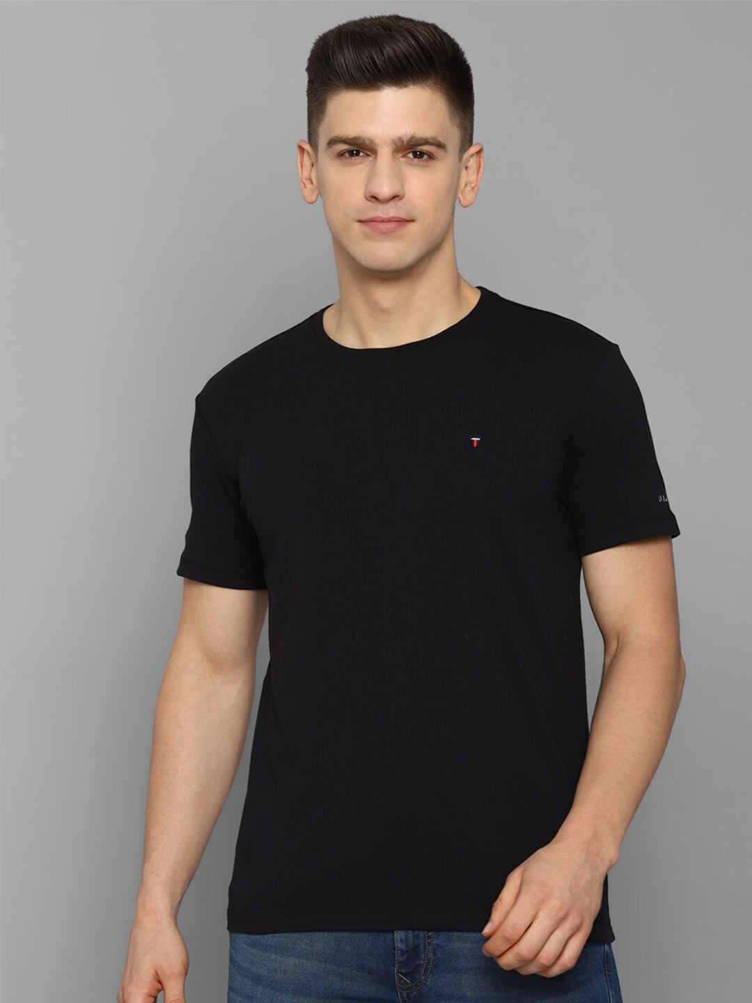 

Louis Philippe Jeans Men Black & rich black Slim Fit T-shirt