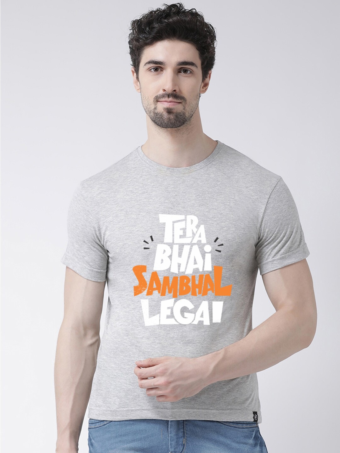 

Friskers Men Grey & plein air Typography Printed Applique T-shirt