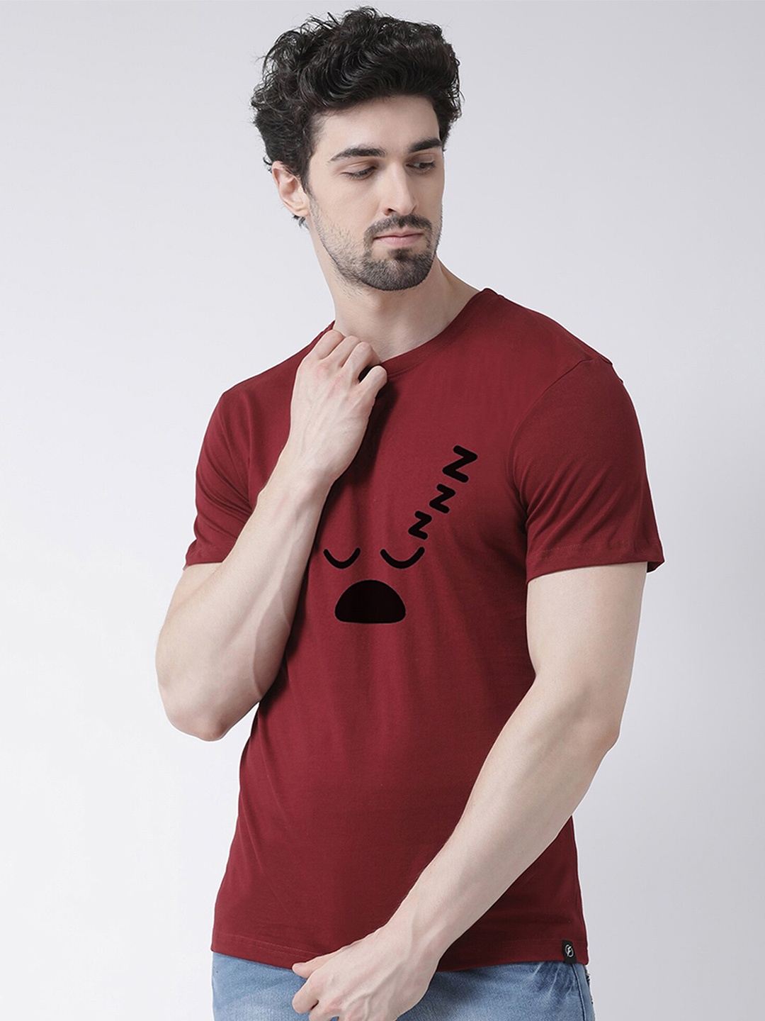 

Friskers Men Maroon Round Neck T-shirt
