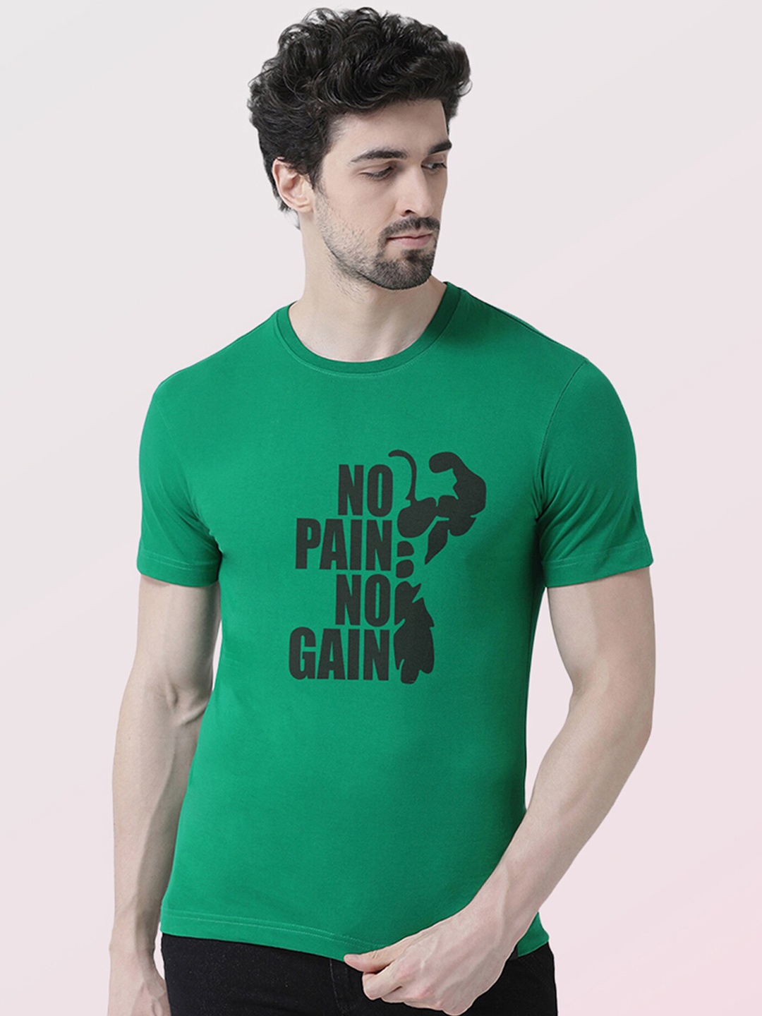 

Friskers Men Orange & emerald Printed T-shirt