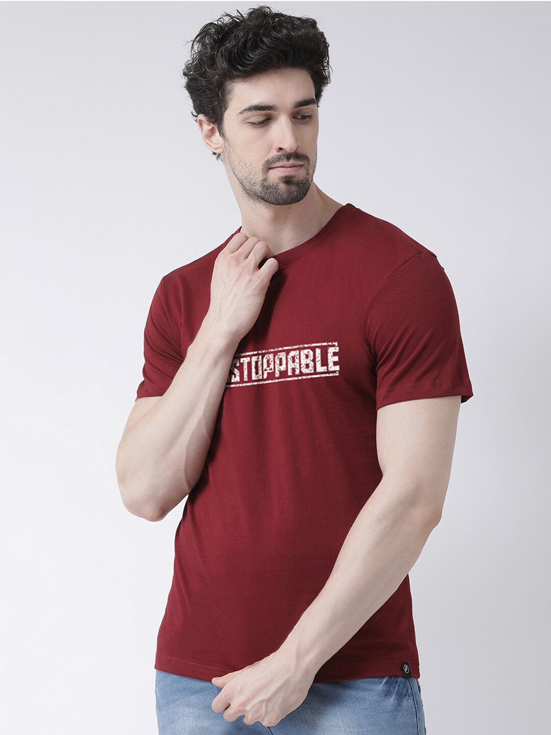 

Friskers Men Maroon Typography Printed Applique T-shirt