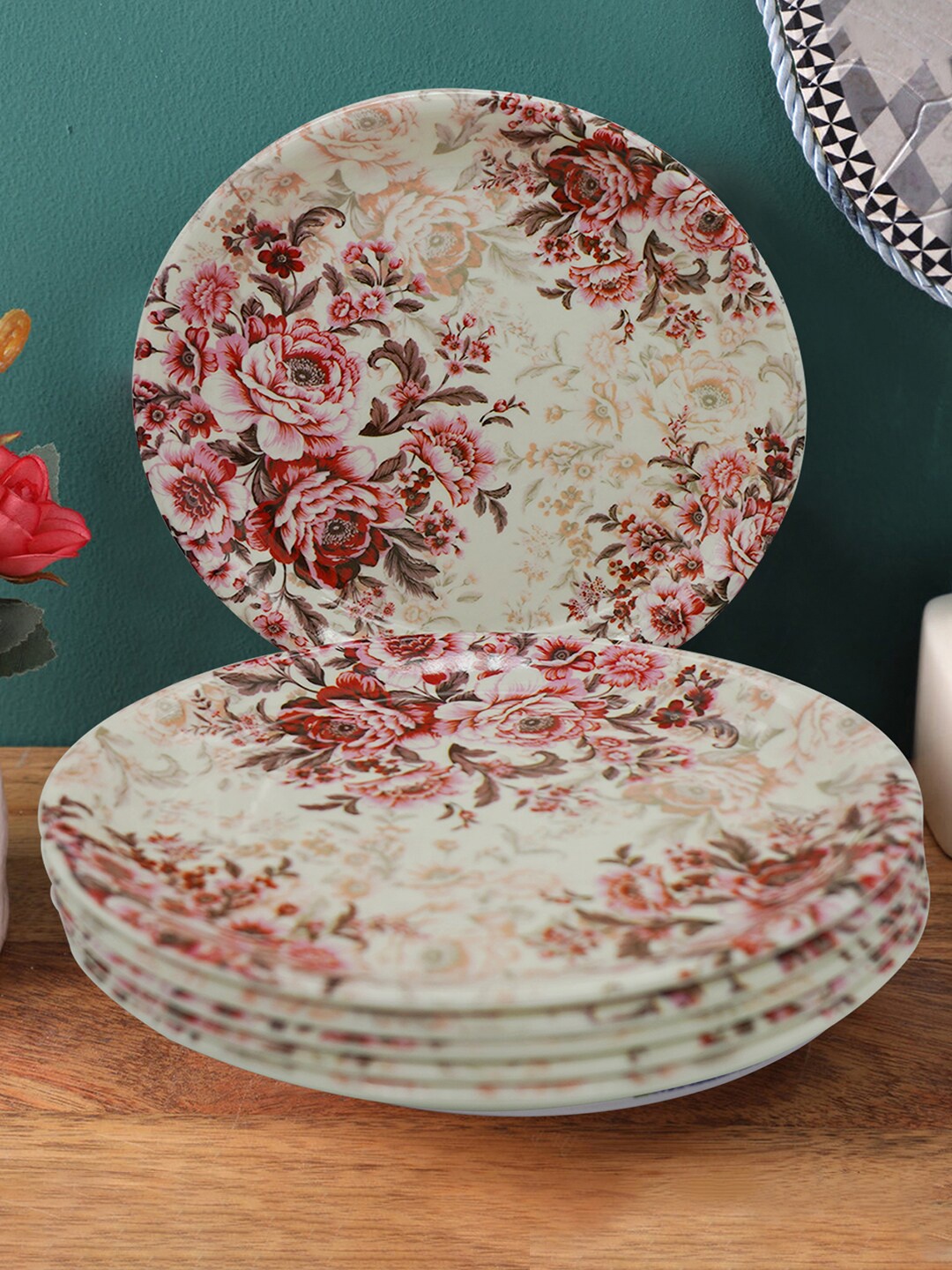 

Gallery99 White & Fuchsia 6 Pieces Floral Printed Melamine Matte Plates