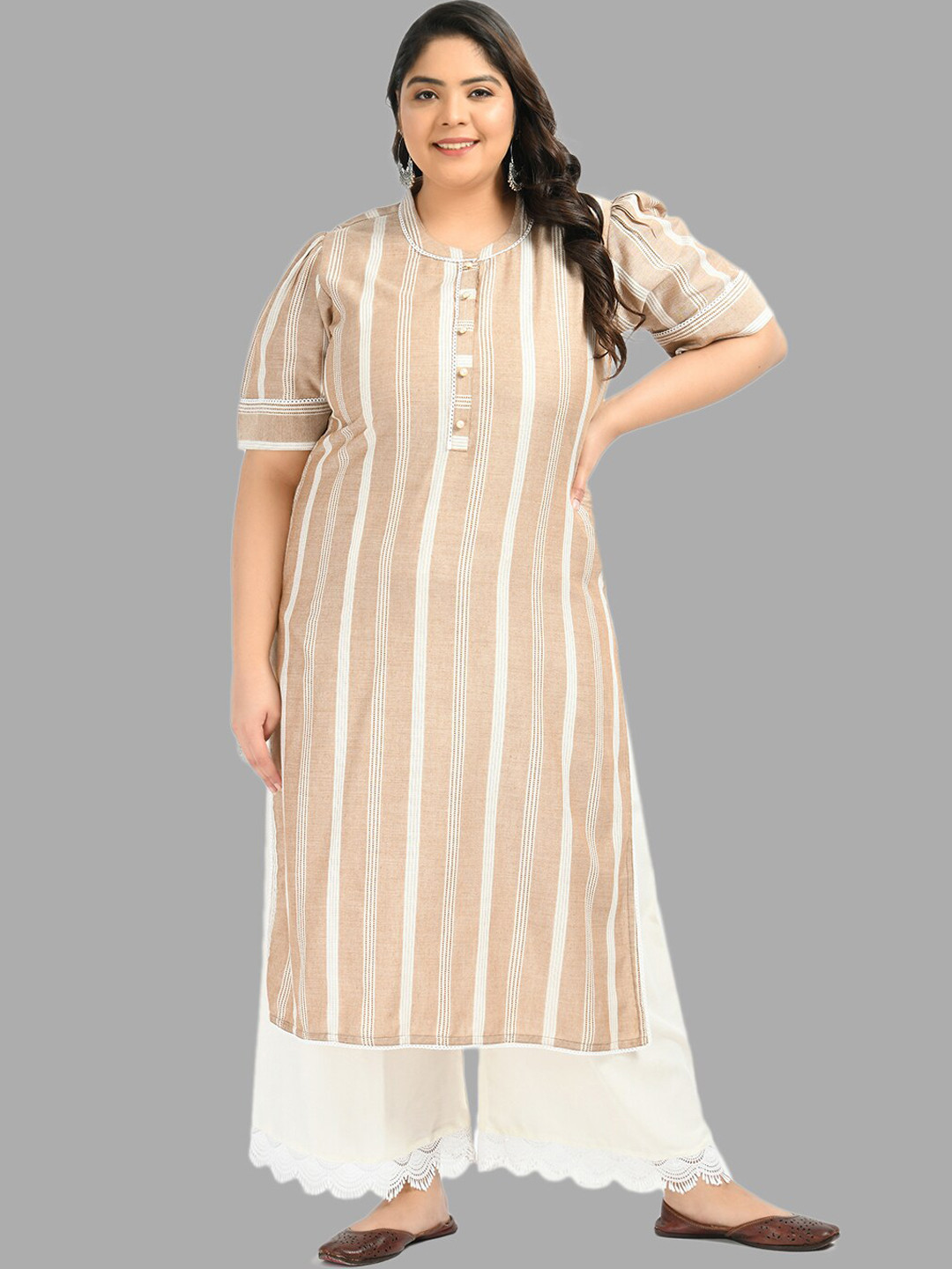

PrettyPlus by Desinoor com Women Beige & sand dollar Striped Flared Sleeves Thread Work Kurta