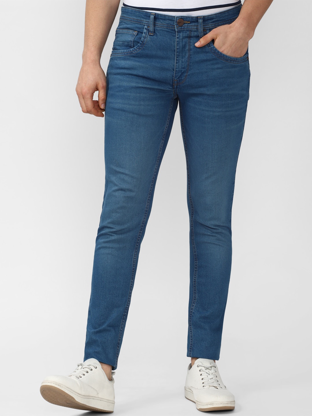 

V Dot Men Blue Skinny Fit Light Fade Jeans