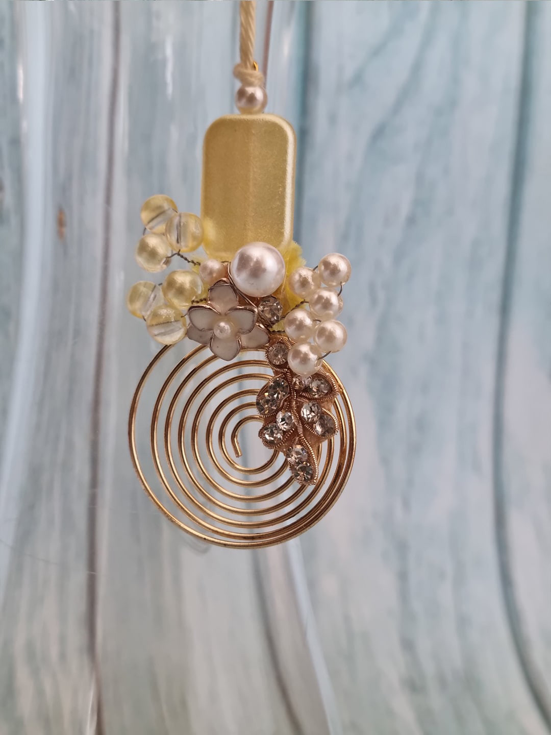 

eCraftIndia Floral Designer Bhaiya Bhabhi Rakhi Set, Multi