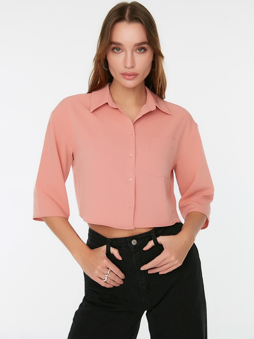 

Trendyol Women Dusty Pink Solid Casual Crop Shirt, Rose