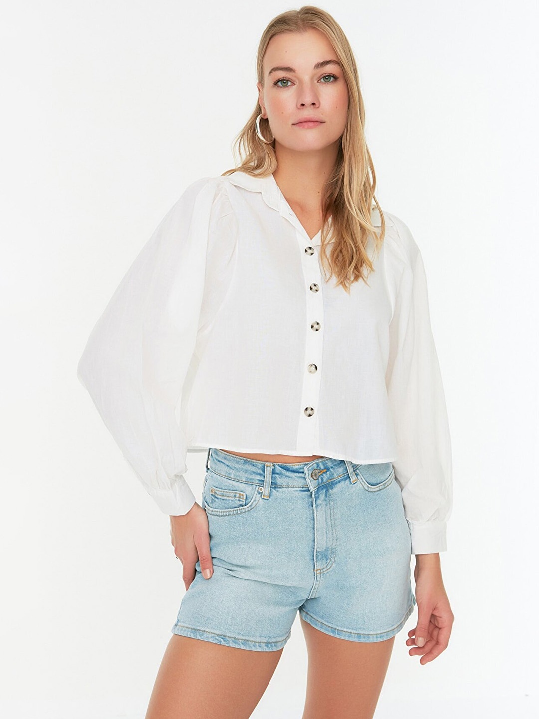 

Trendyol Women White Solid Pure Cotton Casual Shirt